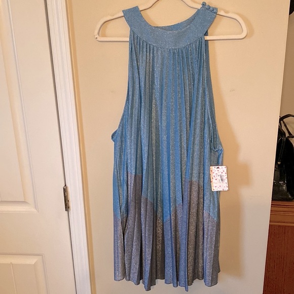 NWT Free People Shimmer Pleated Party Dress. Size-L - Picture 3 of 7